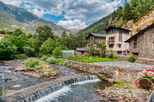 Obraz na płótnie Ansalonga is a town in Andorra, in the parish of Ordino. Andorra w salonie