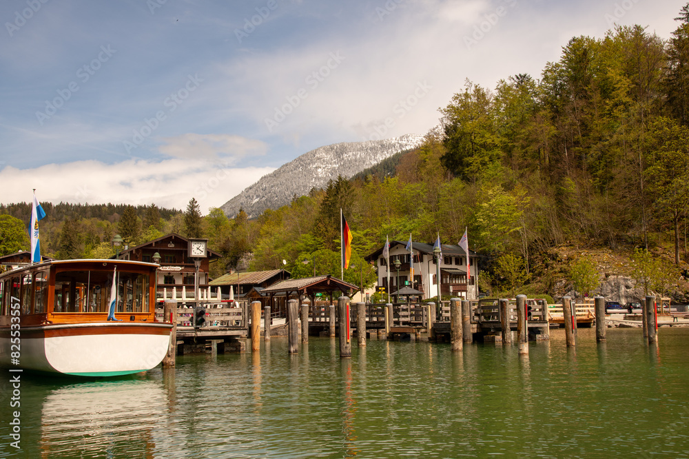 Landschaft und Architektur in Schönau am Königssee Landschaft und Architektur in Schönau am Königssee