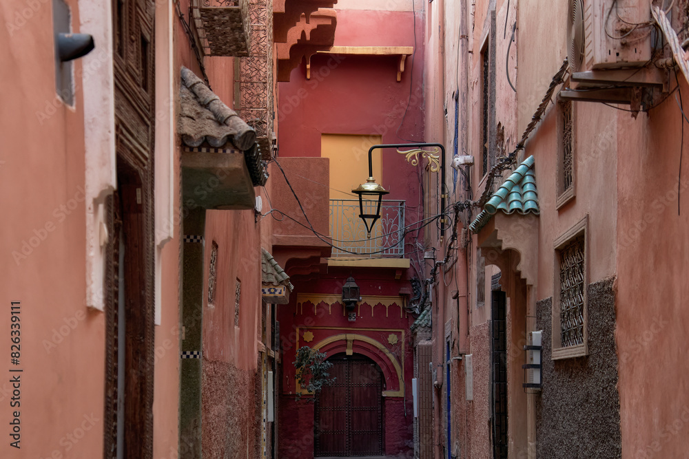 Fototapeta premium Corner of Marrakech in Morocco, where we contemplate the Moorish or Western Islamic architecture