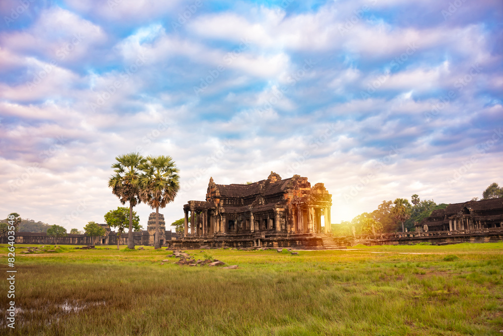 Fototapeta premium Angkor Wat, ancient temple ruins in Cambodia
