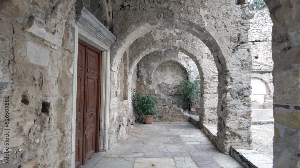 Mystras or Mistras, also known in the Chronicle of the Morea as Myzethras or Myzithras, is a fortified town and a former municipality in Laconia, Peloponnese, Greece. Ruines Bizantine