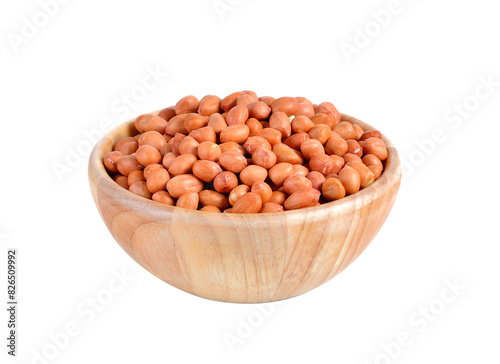 wooden bowl of groundnuts (peanut)  on    transparent png