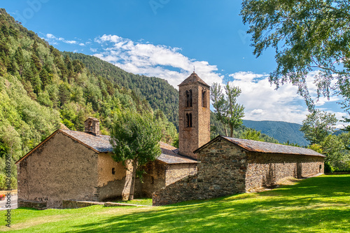 Obraz na płótnie San Martin de la Cortinada church (Pueblo Cortinada) town of Andorra, belonging to the parish of Ordino. w salonie