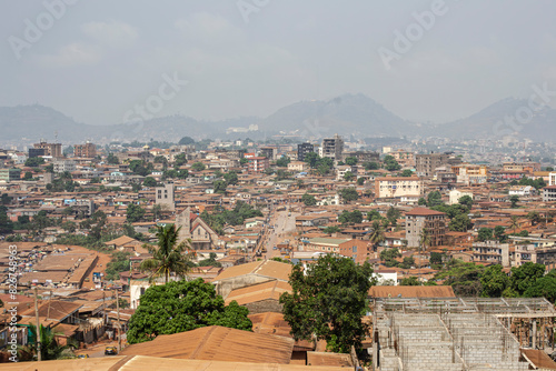 Fotografie Aerial view of the Essos district in Yaounde- Cameroon