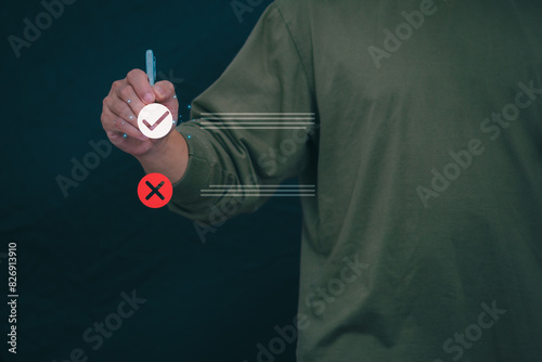 фотографія Businessmen mark check blocks to verify the correctness and approve or accept the agreement