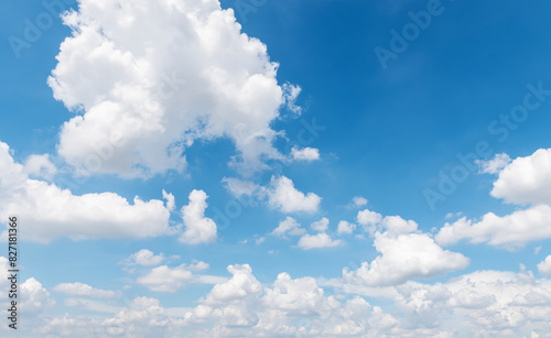 Fototapeta Naklejka Na Ścianę i Meble -  Blue sky with cloud background