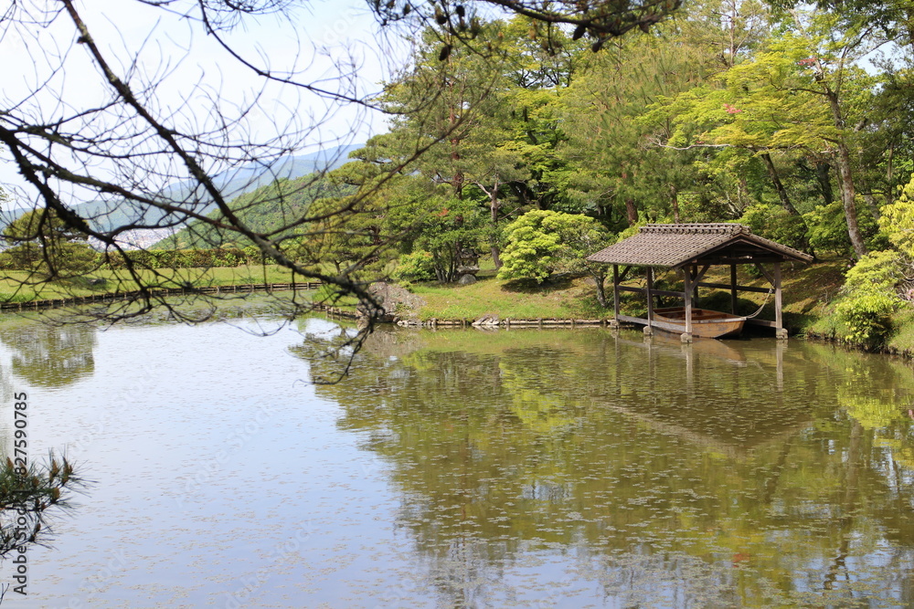 Yokuryu-chi Pond in Shugakuin Imperial Villa, Kyoto, Japan Yokuryu-chi Pond in Shugakuin Imperial Villa, Kyoto, Japan