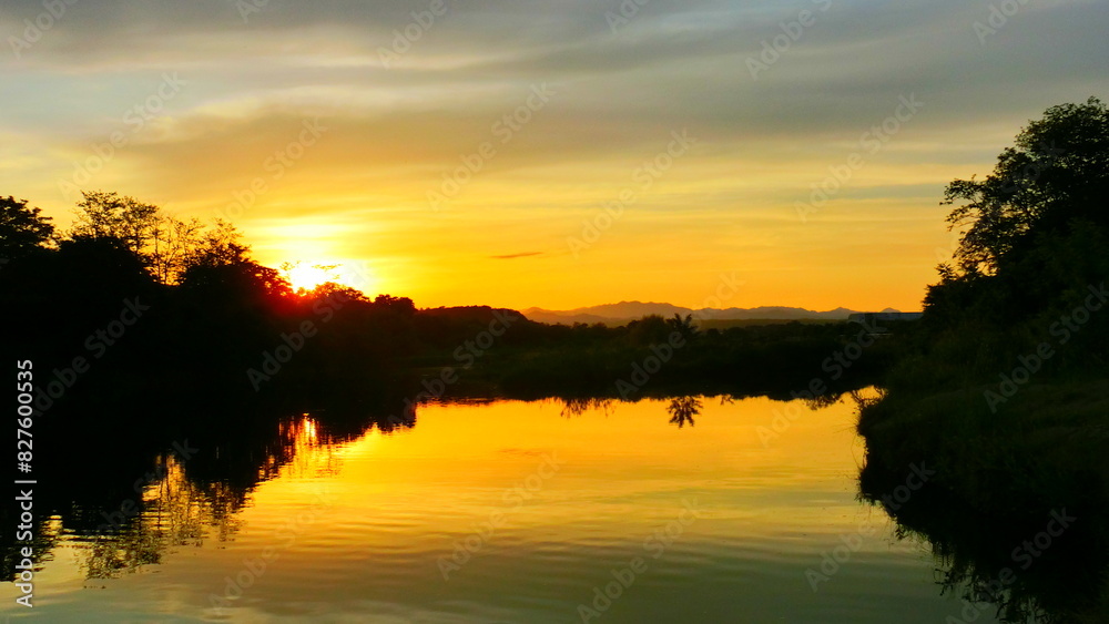 美しい夕暮れ 美しい夕暮れ