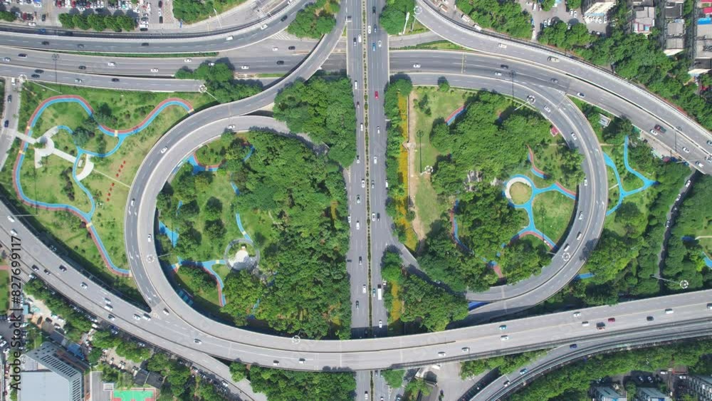 Traffic flow on the Sifangping overpass in Kaifu District, Changsha City, China Traffic flow on the Sifangping overpass in Kaifu District, Changsha City, China