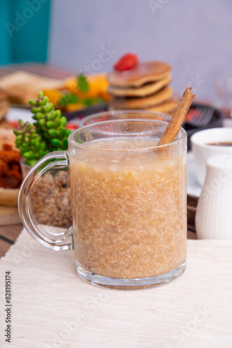 Quinua quinoa porridge hot beverage andes traditional drink super food