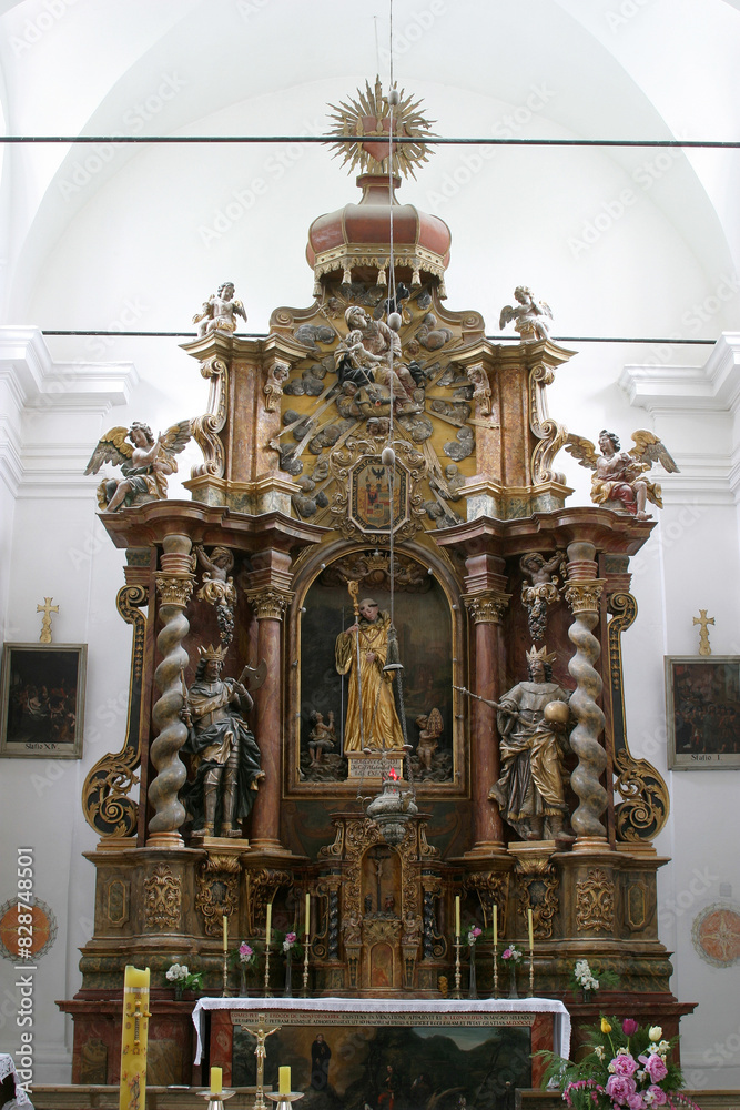 Fototapeta premium Main altar in the church Leonard of Noblac in Kotari, Croatia