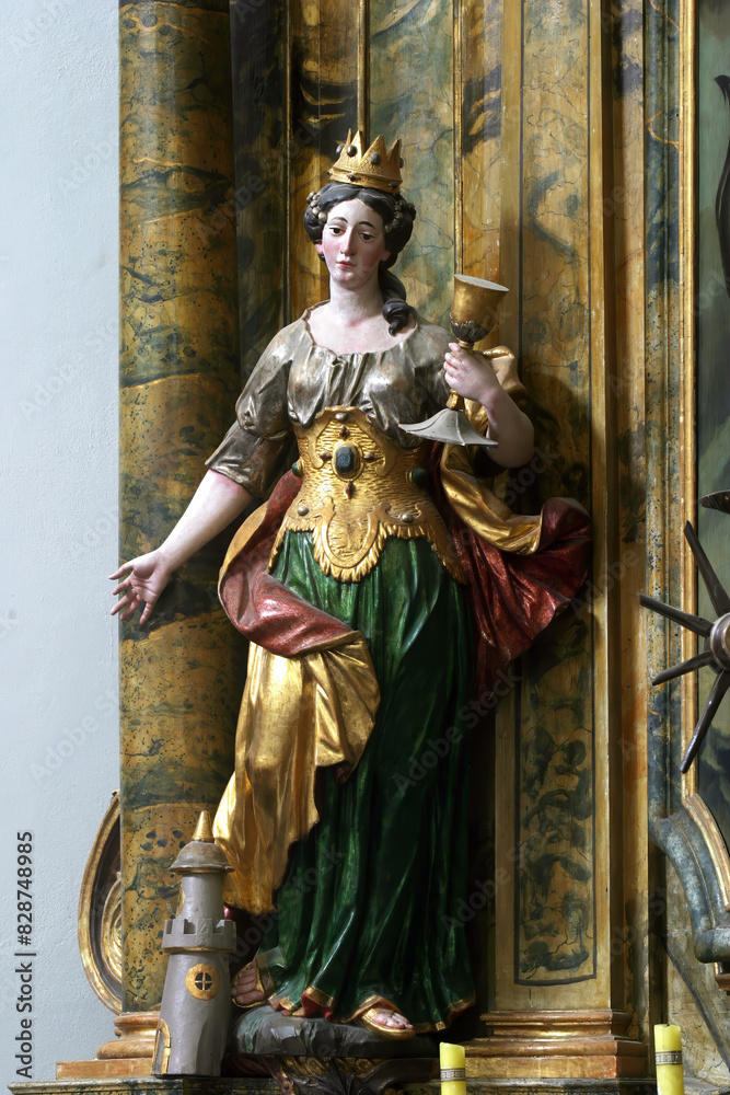 Fototapeta premium Statue of Saint Barbara on the Saint Mary altar in the church of Saint Leonard of Noblac in Kotari
