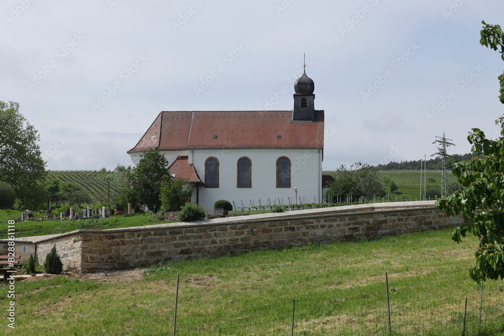 Blick auf die St. Dionysius Kapelle in Gleiszellen Gleishorbach