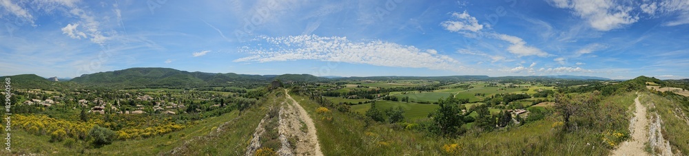 Naklejka premium Un paysage