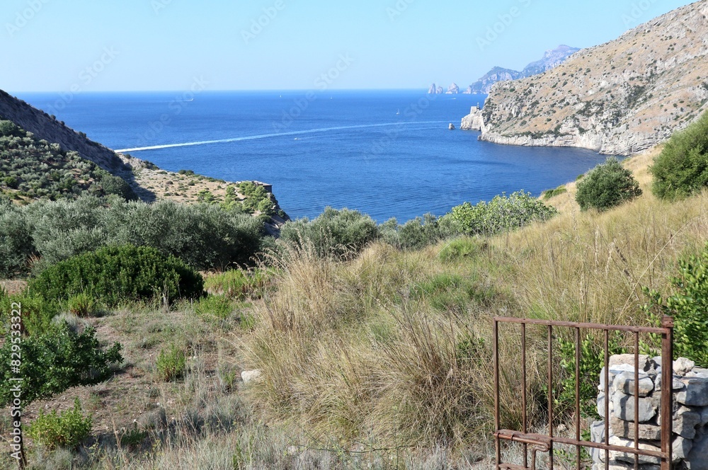 Nerano - Scorcio della Baia di Ieranto dal sentiero
