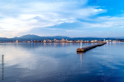 Wallpaper Mural 【青森港：青森ベイエリア】早朝の青森ベイエリア全景 Torontodigital.ca