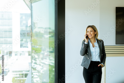 Young professional woman ta...