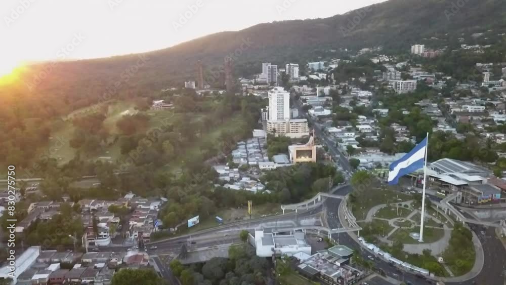 Independencia bandera El Salvador