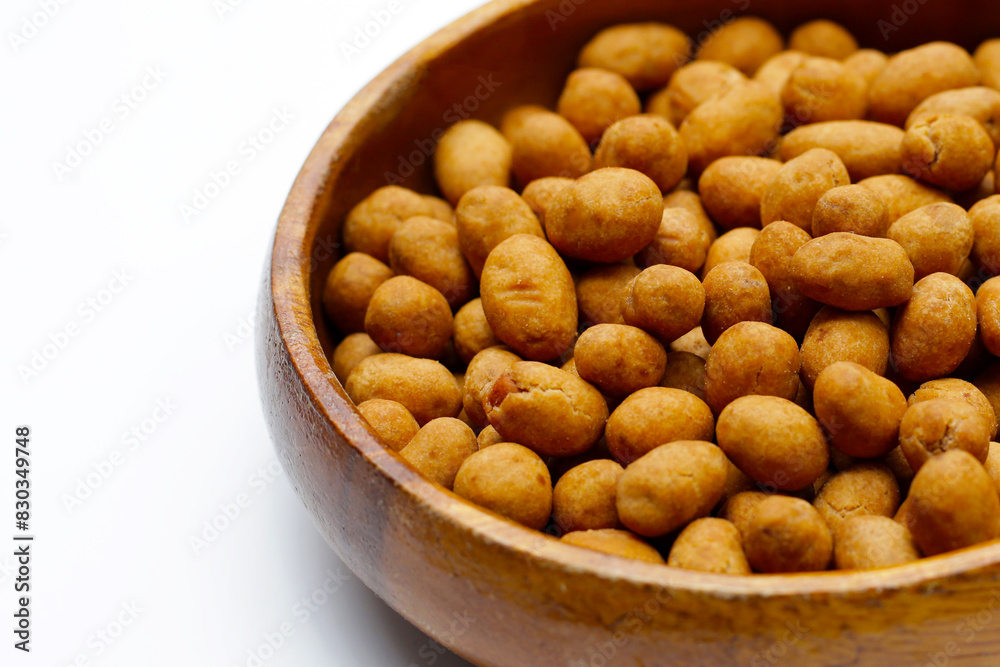 Coconut cream coated peanuts snack Coconut cream coated peanuts snack