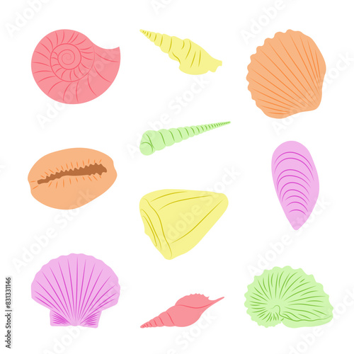 Set of colored seashells © Галина Бойко