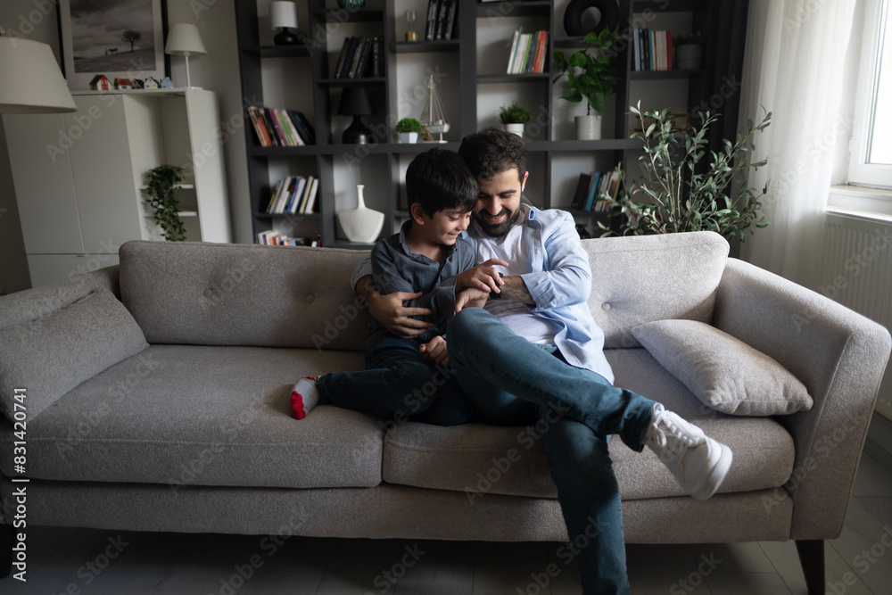 Obraz premium father and son spending time at home