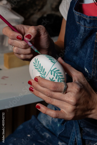 Painting handmade porcelain Christmas decoration