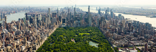 Downtown New York / Manhattan behind Central Park 