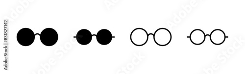 Glasses icon set. Glasses vector icon