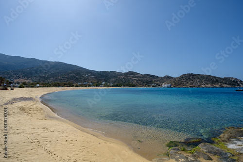 Fototapeta Naklejka Na Ścianę i Meble -  View of one of the most beautiful beaches of Greece, the sandy beach of Mylopotas in Ios cyclades Greece