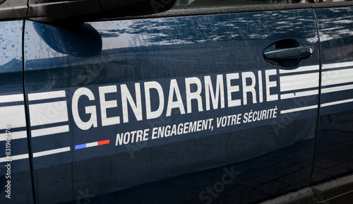 Vehicule de gendarmerie