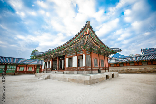 Obraz na płótnie Gyeongbokgung palace landmark of Seoul, South Korea. w salonie