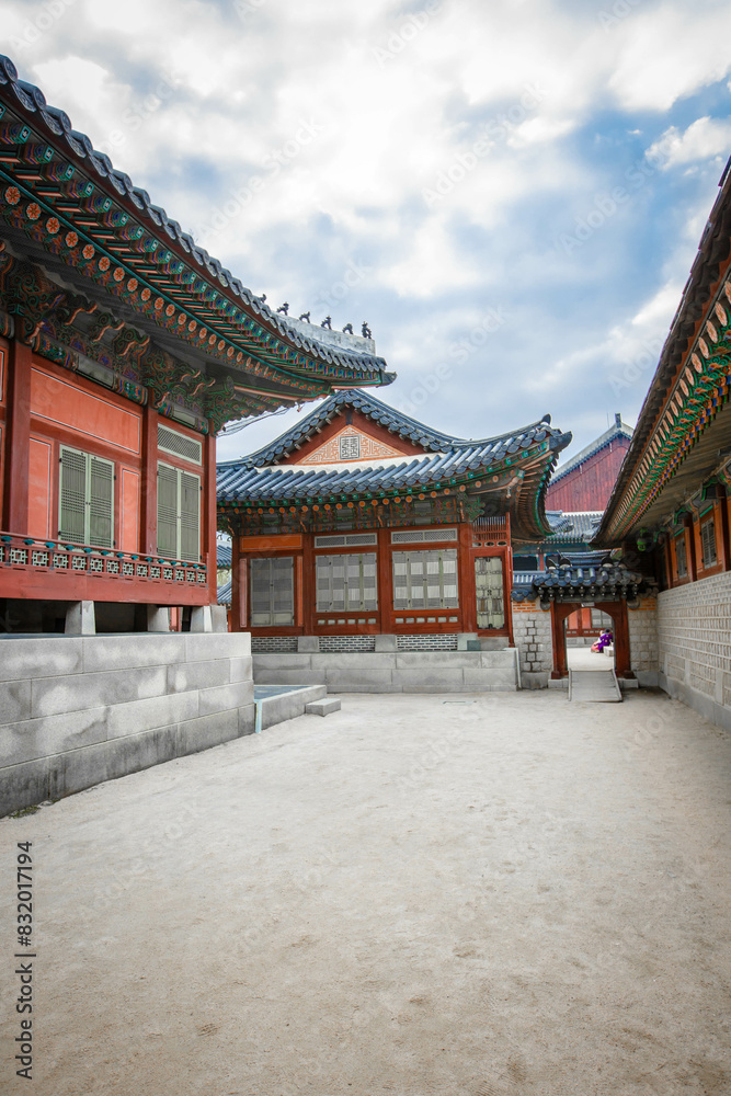 the side doors and walls of Gyeongbokgung Palace