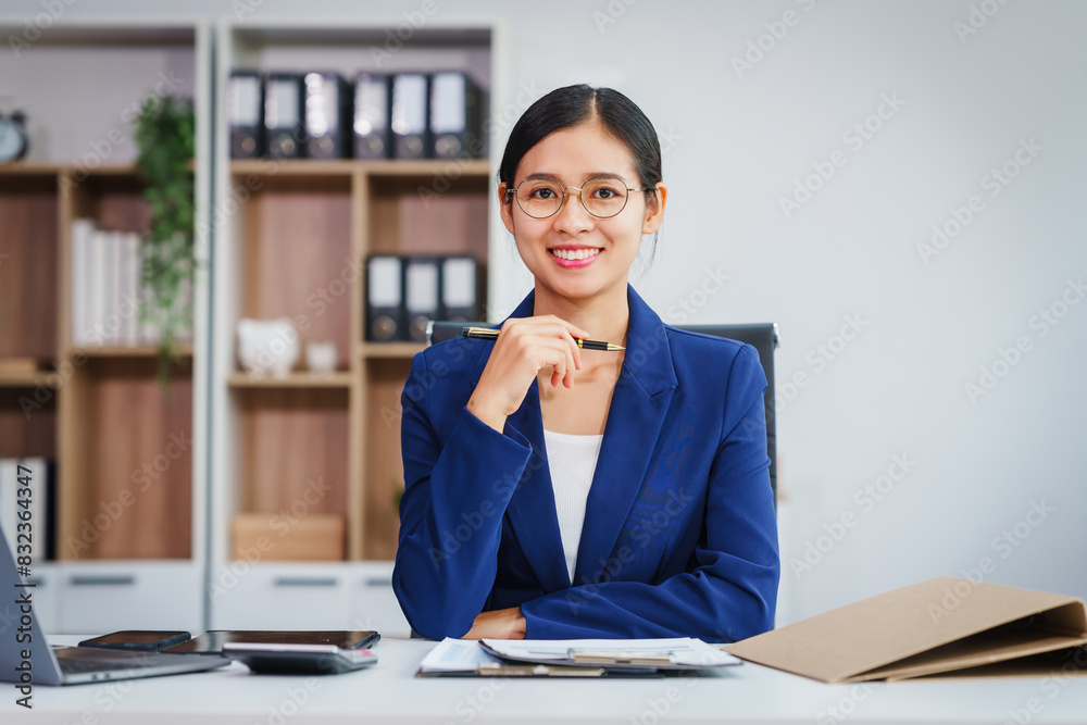 Asian businesswoman specializing in stock market and financial services, including roles as a loan officer, investment banker, legal advisor, discusses loan applications and investment strategies Asian businesswoman specializing in stock market and financial services, including roles as a loan officer, investment banker, legal advisor, discusses loan applications and investment strategies