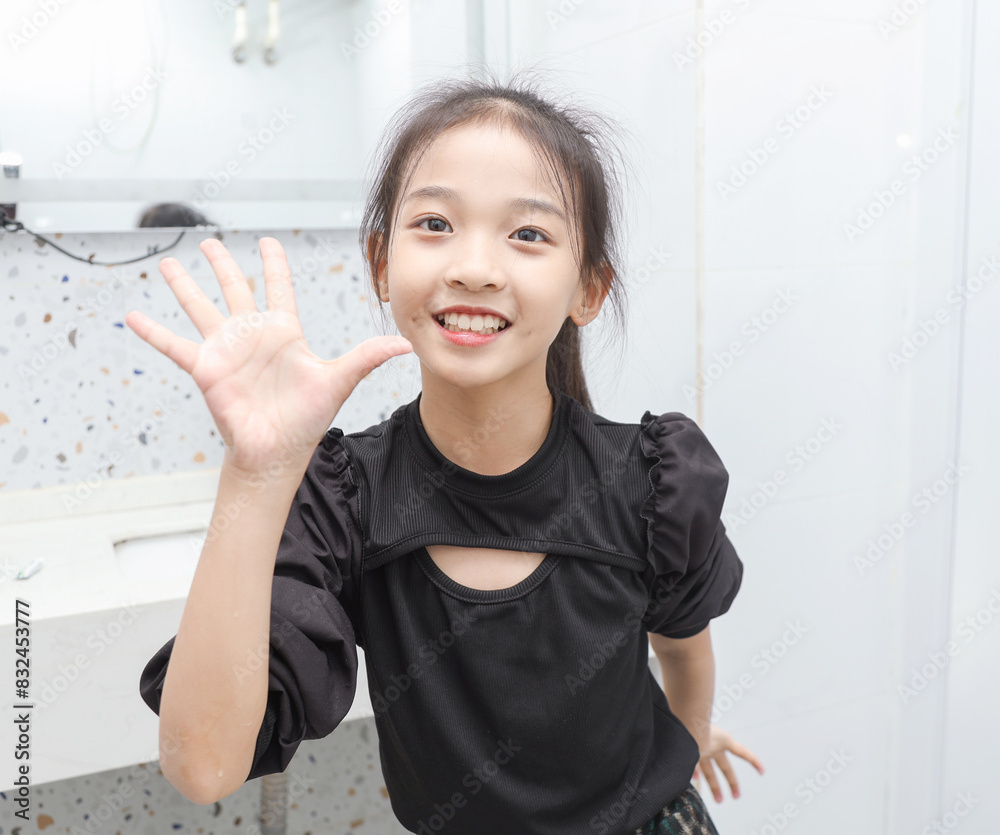 Asian girl living alone Asian girl living alone