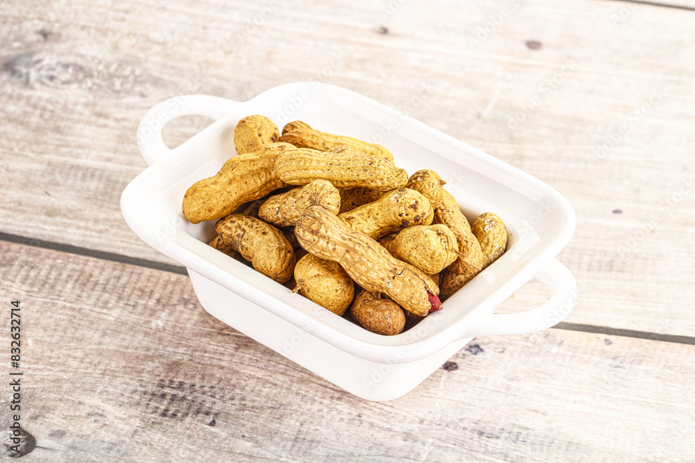 Raw ripe unpeeled peanut heap Raw ripe unpeeled peanut heap