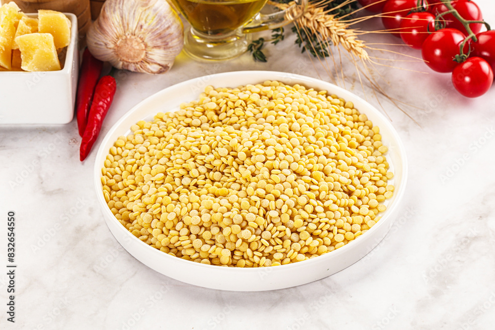 Dry raw wheat pasta - ptitim Dry raw wheat pasta - ptitim