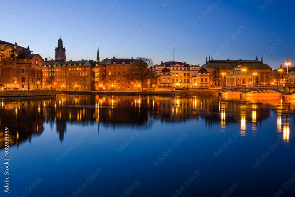 Twilight reflections in stockholm cityscape