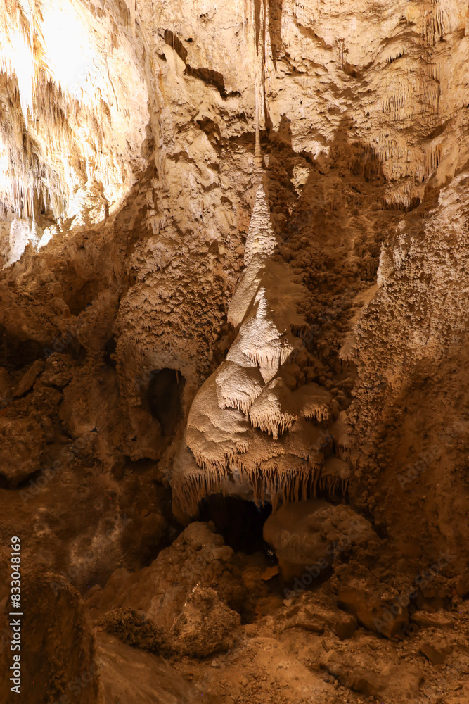 Obraz premium Rock formations in Carlsbad Caverns National Park, New Mexico 