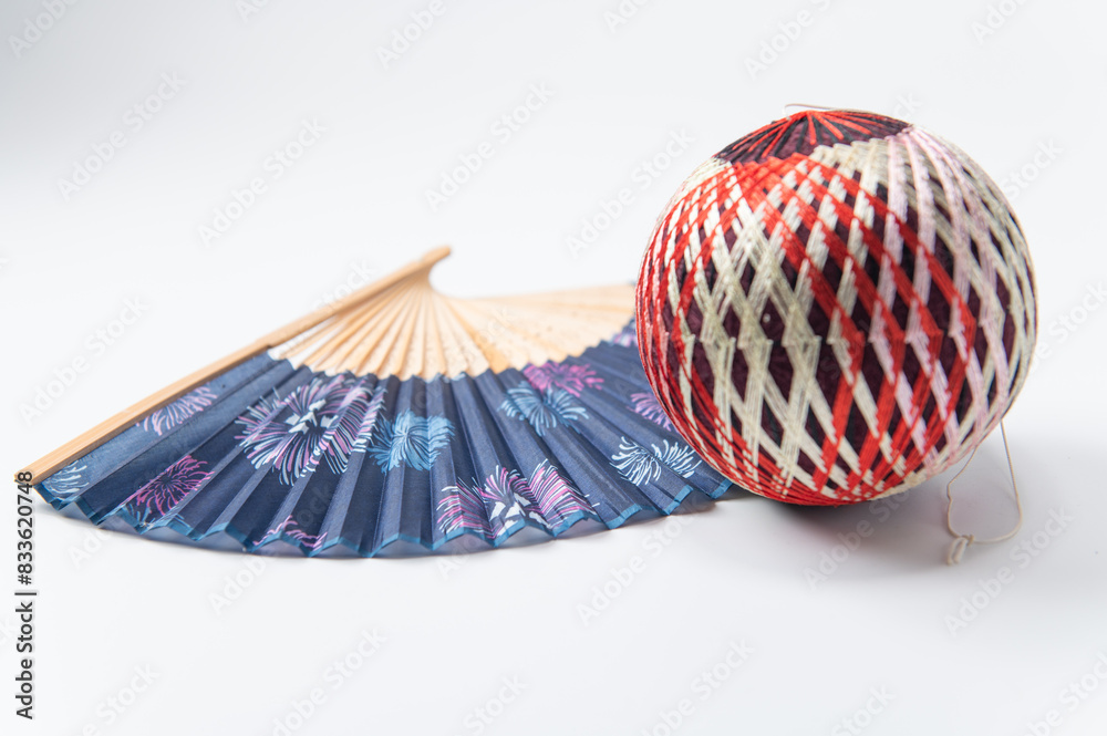 Obraz premium 鞠と扇子
