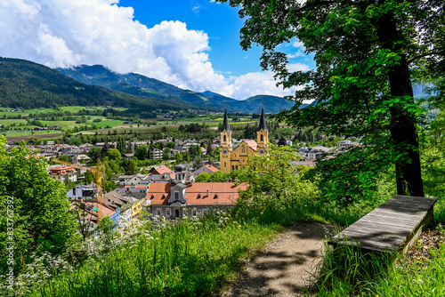 Bruneck, Brunico, Pfarrkirche, Kirche, Oberstadt, Altstadt, Schloss, Schlossweg, Pfarrplatz, Aussicht, Pustertal, Raingasse, Dolomitenregion, Dolomiten, Kronplatz, Frühling, Sommer, Südtirol, Italien photo