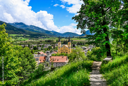Bruneck, Brunico, Pfarrkirche, Kirche, Oberstadt, Altstadt, Schloss, Schlossweg, Pfarrplatz, Aussicht, Pustertal, Raingasse, Dolomitenregion, Dolomiten, Kronplatz, Frühling, Sommer, Südtirol, Italien