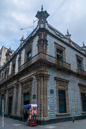 Casa de los Azulejos
