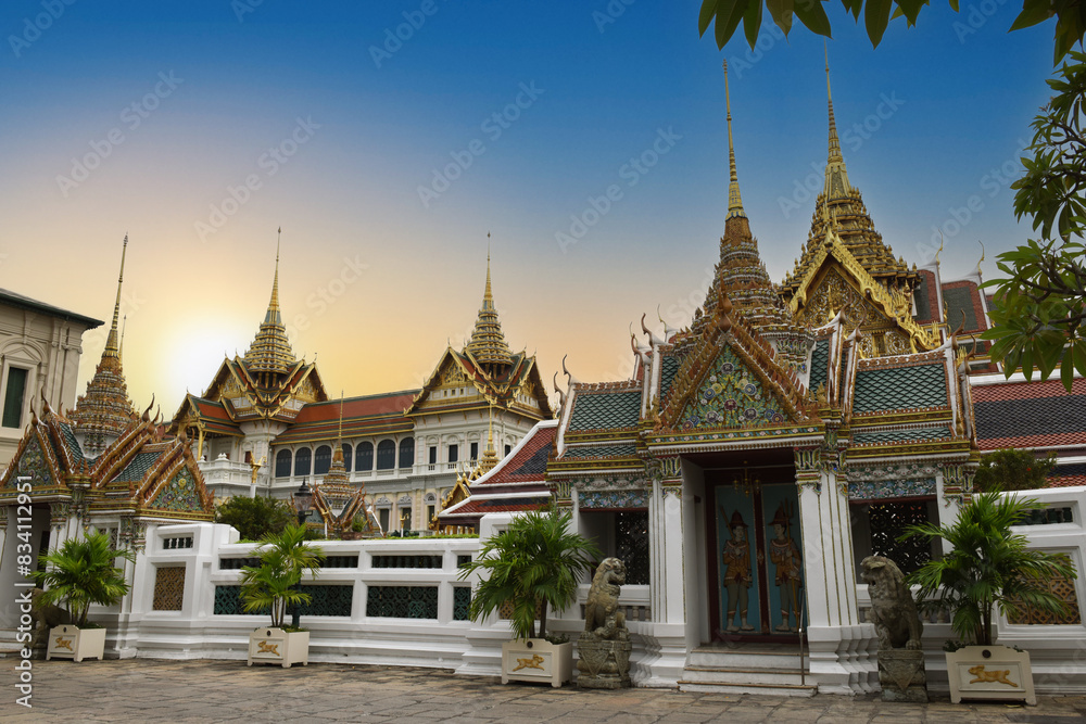 Wat Phra Kaew, The Grand Palace while seunset, Bangkok, Thailand, Southeast Asia Wat Phra Kaew, The Grand Palace while seunset, Bangkok, Thailand, Southeast Asia