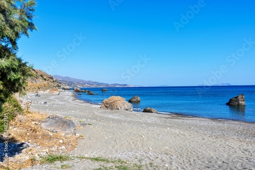 die Küste von Drymiskiano Ammoudi