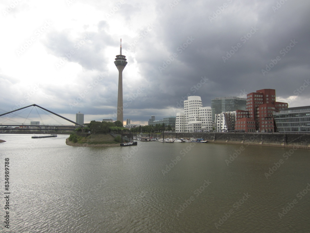 Fototapeta premium Düsseldorf Medienhafen