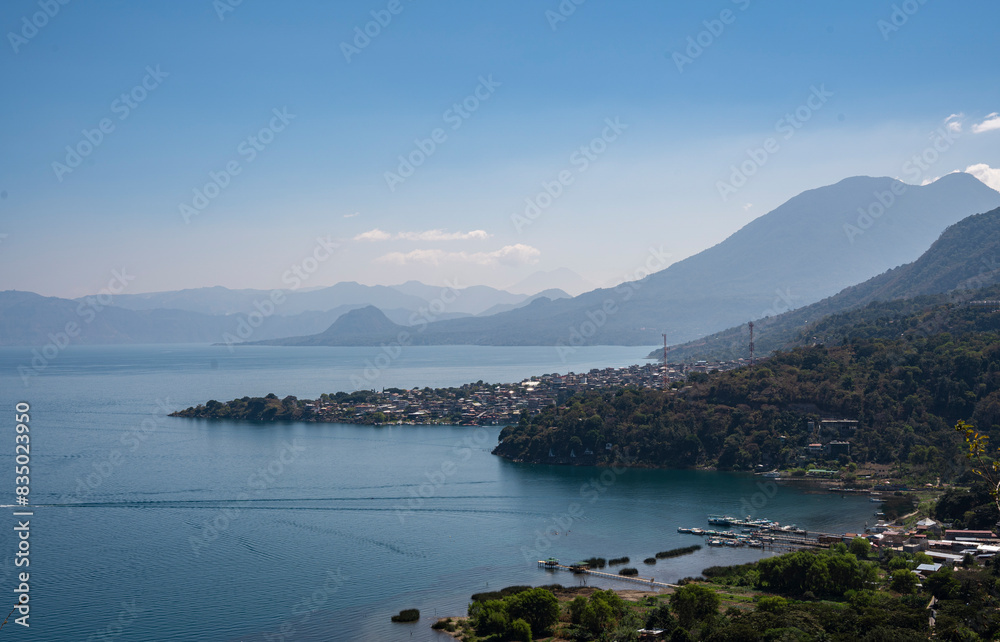 Naklejka premium view of the sea from the mountain