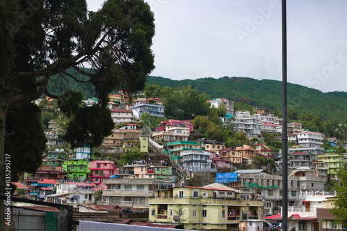 Tableau sur toile Shillong Town in Meghalaya