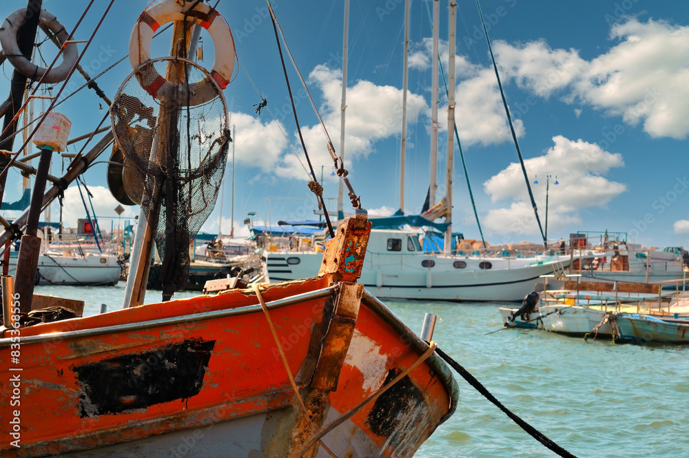 Obraz premium Old fishing boat