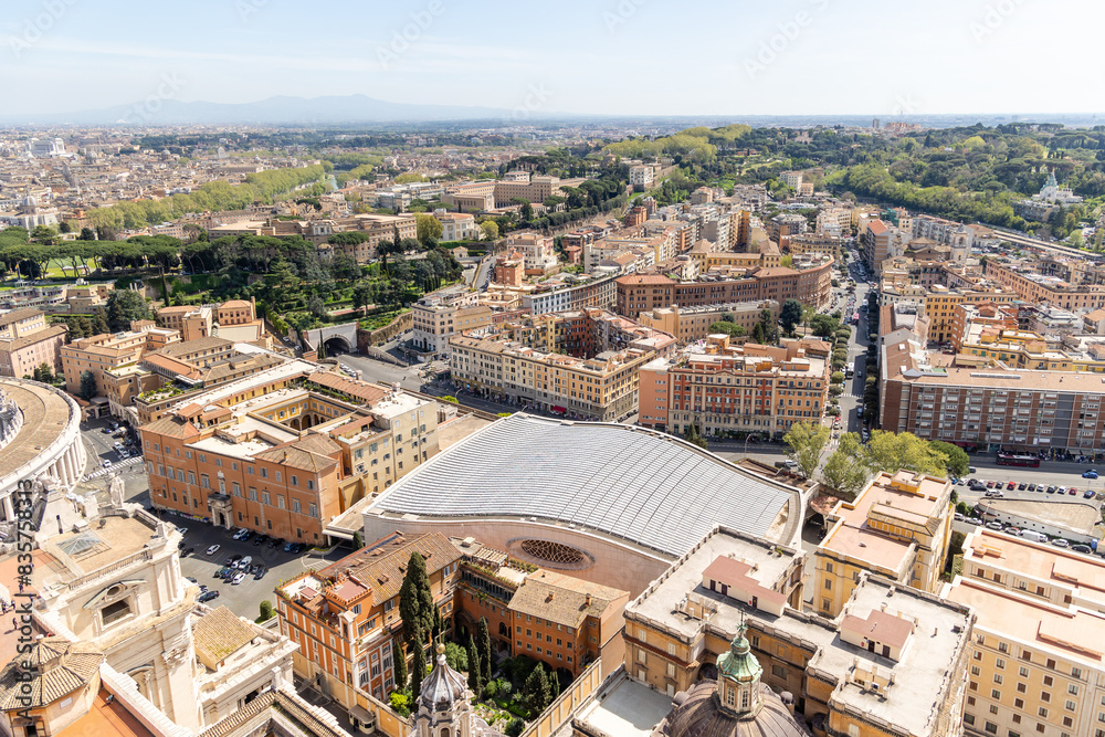 Obraz premium April 11, 2024: Rome, Italy - April 11, 2024: Aerial view of St. Peter's Square in Vatican City, full of tourists in Rome, Italy