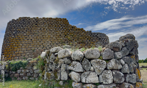 nuraghe losa with enough details of the site and the nuragic complex